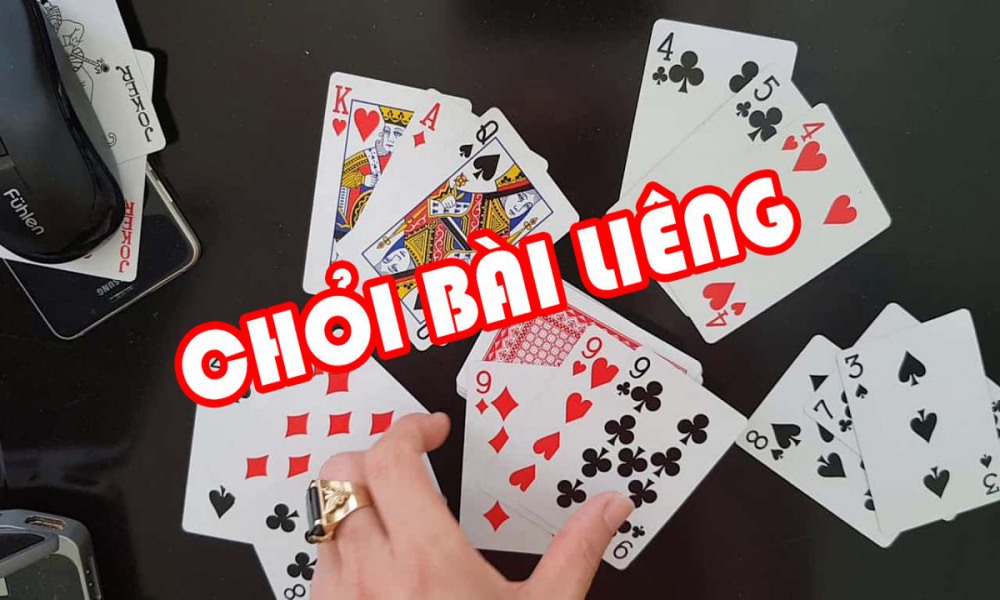 Những điểm giống và khác nhau ít ai biết giữa game Liêng và Poker